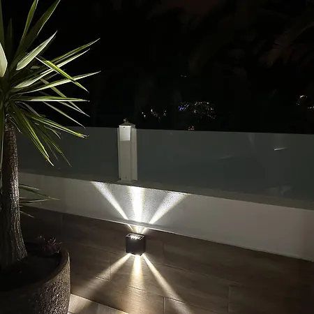Appartement New Two Bedroom Apartment, Big Terrace & Sea View,